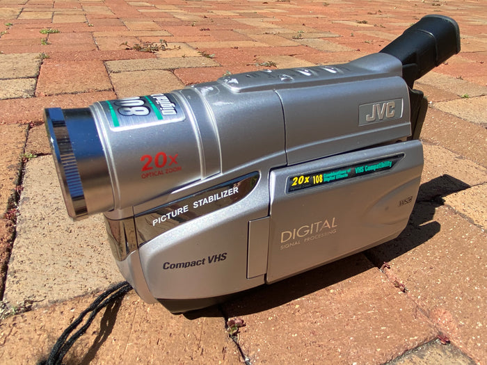 Vintage 90s JVC GR-AXM17U VHS-C Palmcorder Camera Bundle Works
