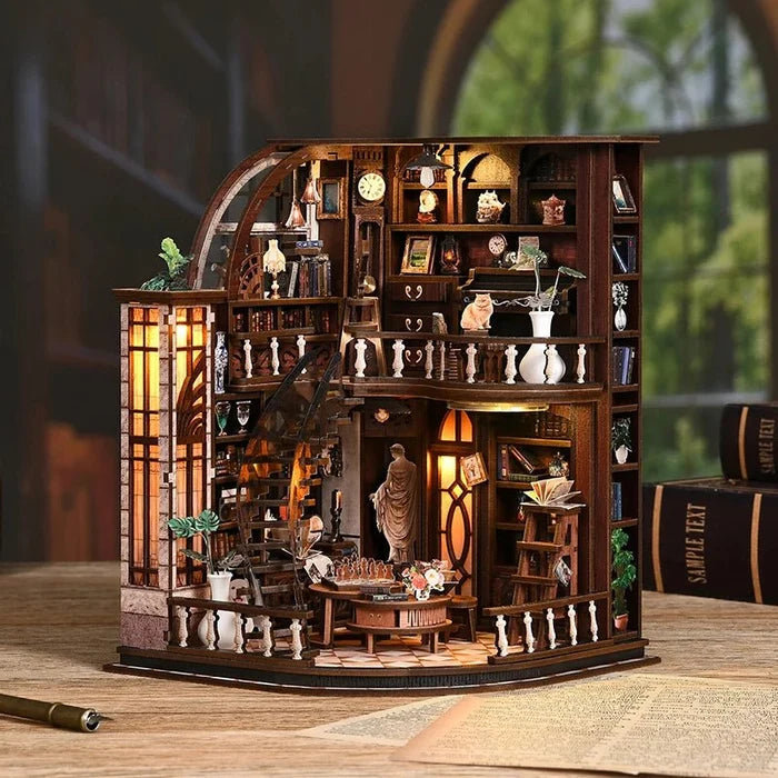 HiNooki - Bacchus BookstoreBook Nook