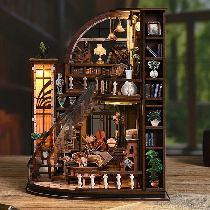 HiNooki - Bacchus BookstoreBook Nook