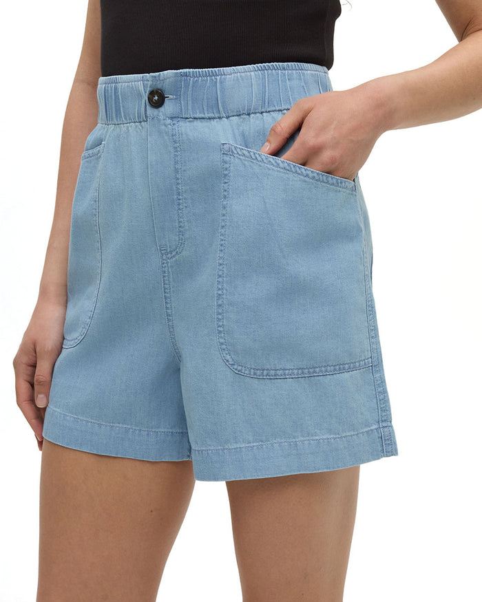 Cascades Shorts - Women's