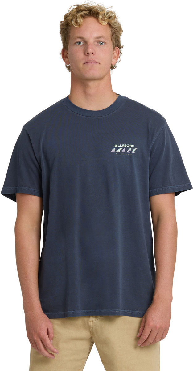 Choices Waves Washed Premium T-Shirt - Men's