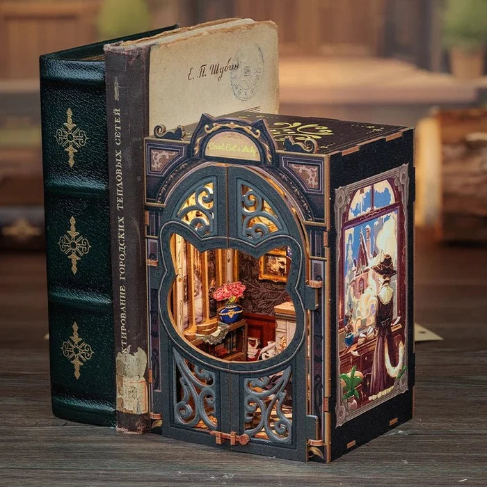 Count Cat's Study – DIY book nook kit, HiNooki (image 6)