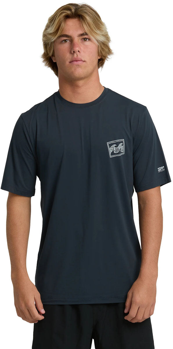 Crayon Wave Rash Guard - Men's