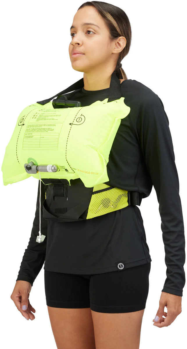 Essentialist Manual Inflatable Belt Pack