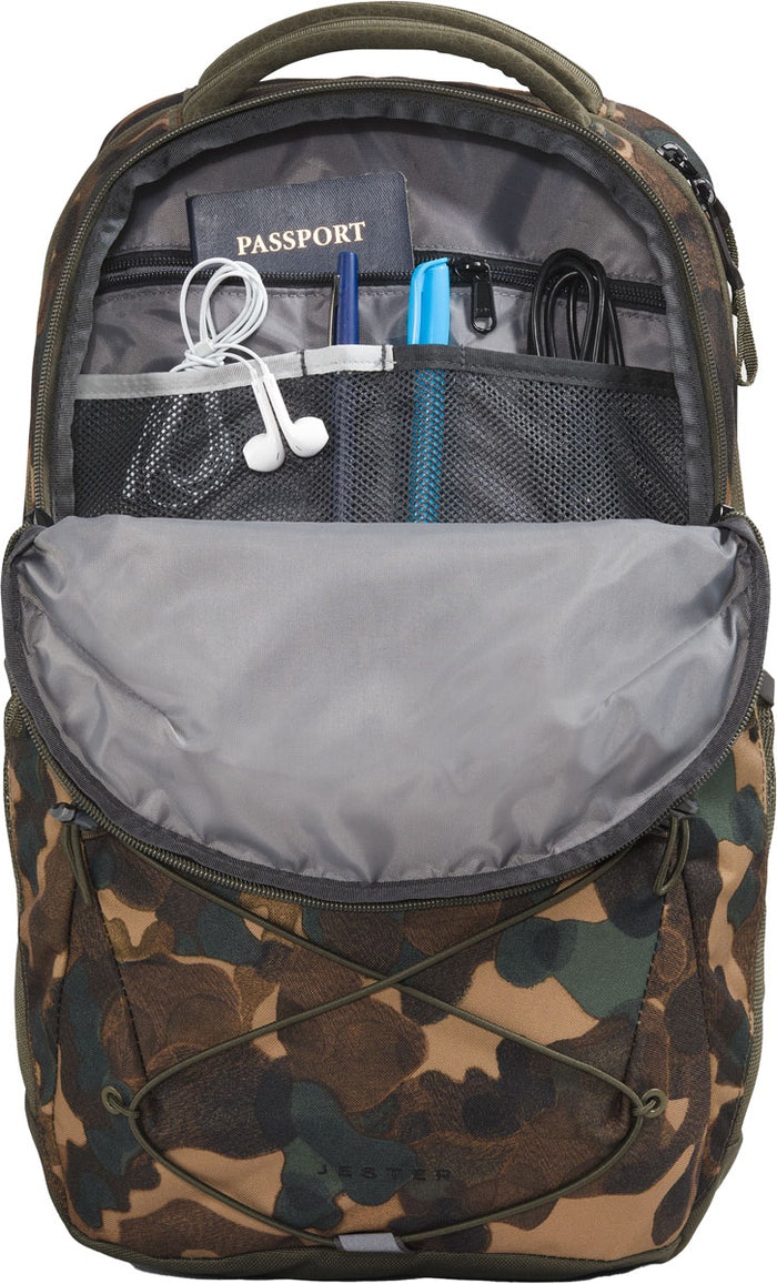 Jester Day Backpack - 28 L