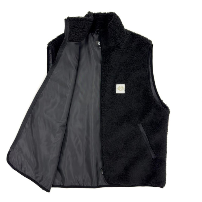Magenta Skateboards Norte Sherpa Vest Black