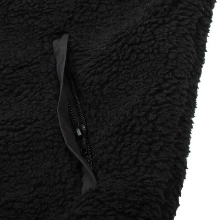 Magenta Skateboards Norte Sherpa Vest Black
