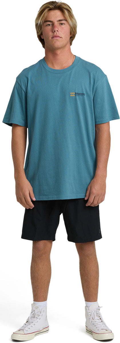 Make Tracks A/Div Premium T-Shirt - Men's
