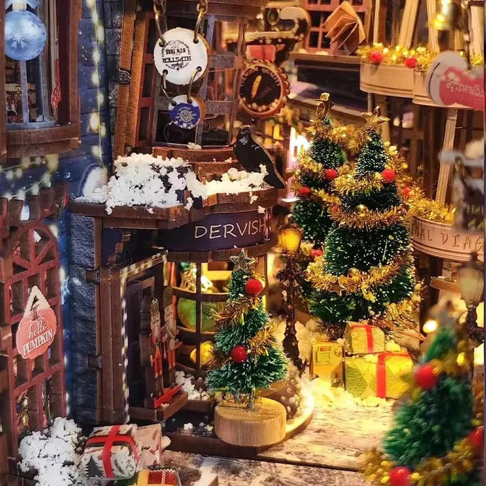 Moonlight Christmas – DIY book nook kit, HiNooki (image 4)