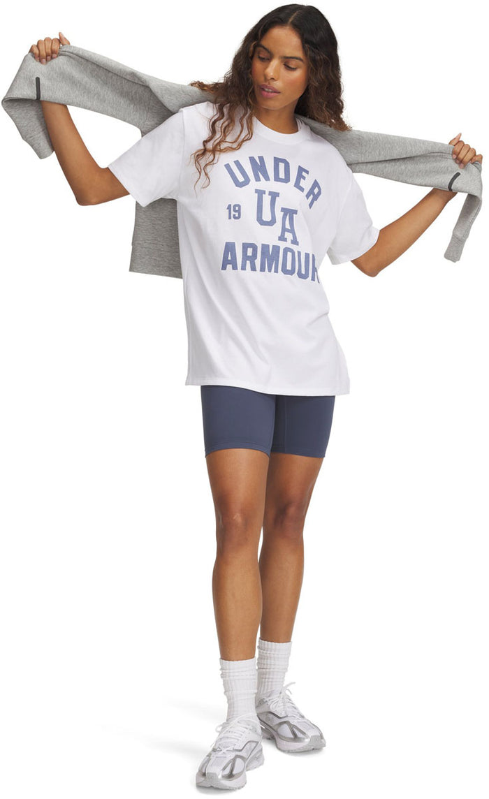Motion Sports Shorts - Women's