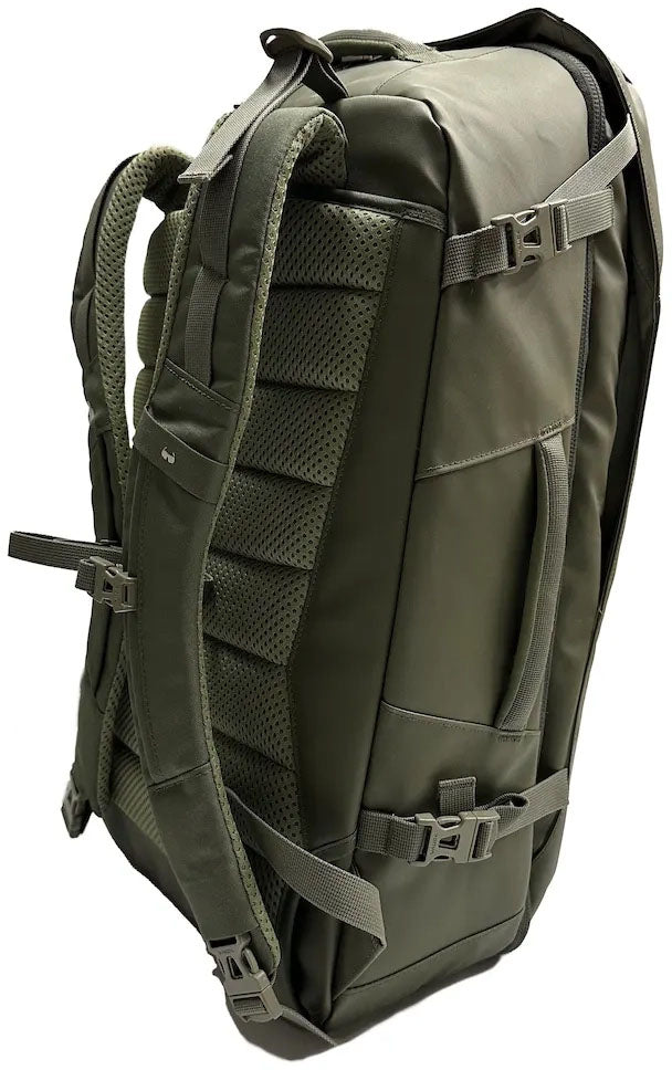 Mundo Proof 38 L Travel Backpack
