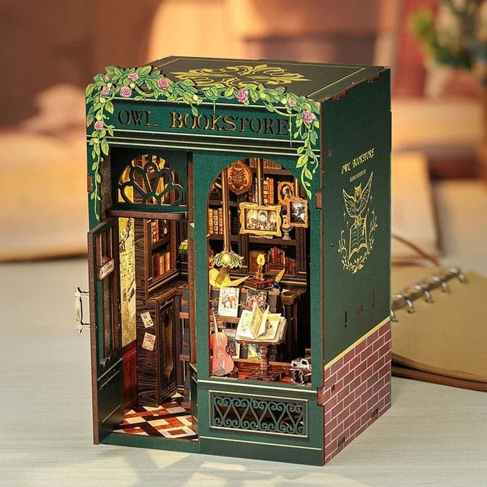 Owl Bookstore – DIY book nook kit, HiNooki (image 5)
