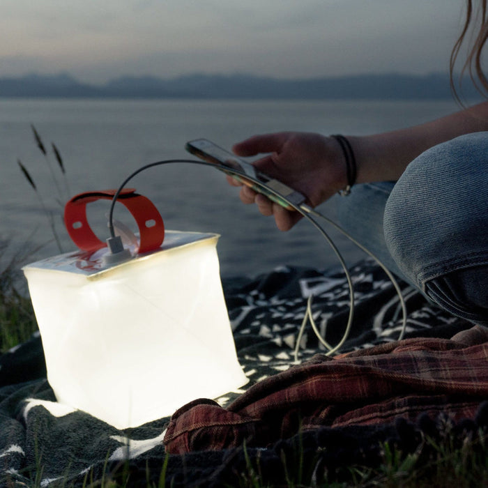 Packlite Max 2-in-1 Solar Lantern