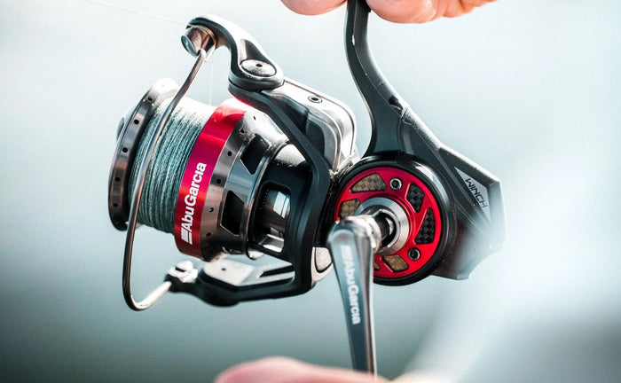Revo Winch Spinning Reel