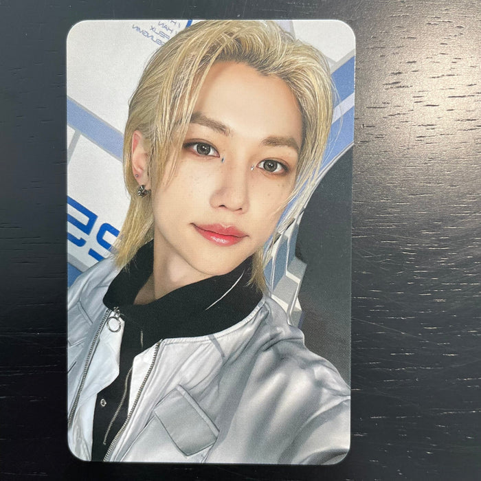 FELIX / A