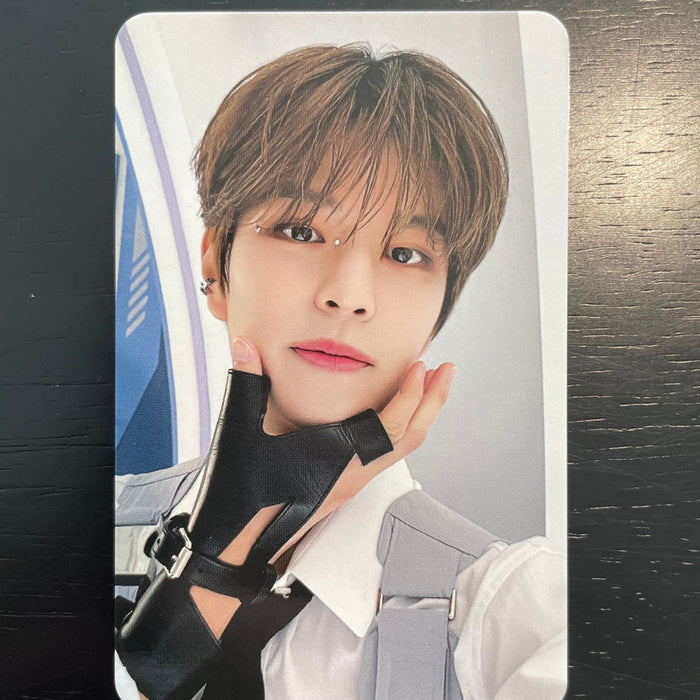 SEUNGMIN / B