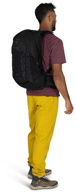 Talon Hiking Backpack - 22 L