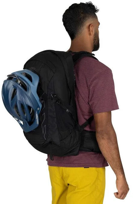 Talon Hiking Backpack - 22 L