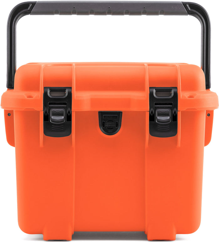 Trail 10 Compact Waterproof Hard Case - 11.2 L