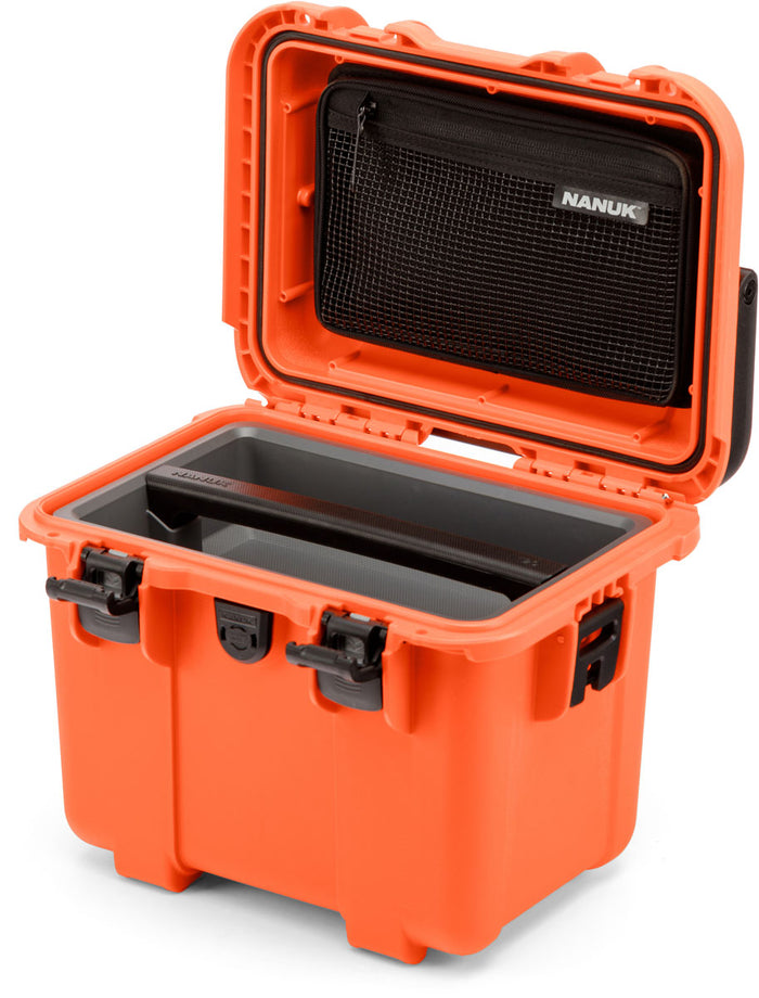 Trail 10 Compact Waterproof Hard Case - 11.2 L