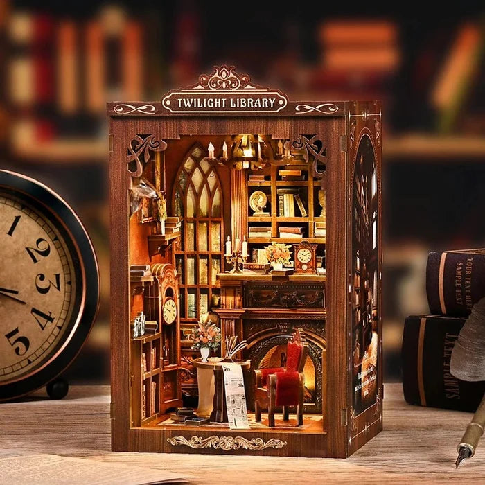 HiNooki - Twilight LibraryBook Nook