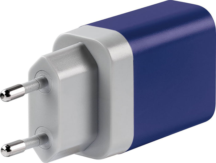 USB-A and USB-C Worldwide Charger