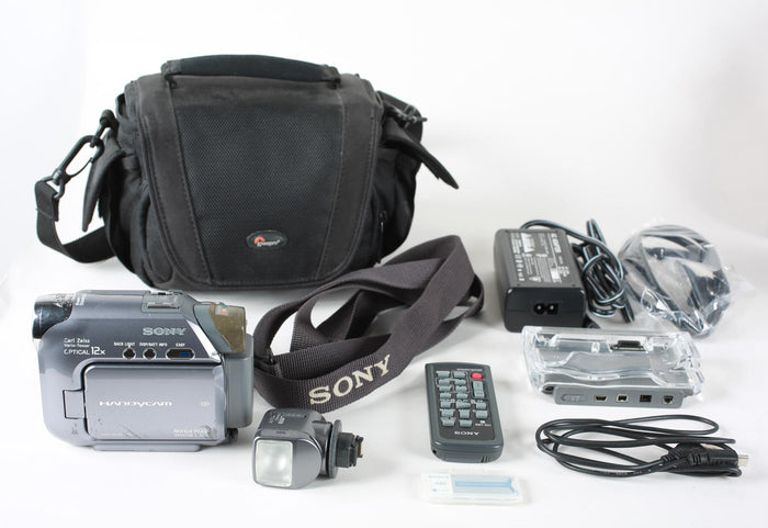 Vintage Sony Handicam Mini-DV DCR-HC42 Video Camera